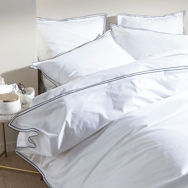 Housse de couette Simplicité Chic – Blanc - bourdon indigo