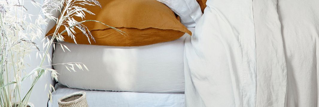 Comment bien plier un drap housse