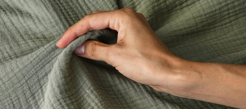 Différence entre gaze de coton et double gaze : lequel choisir pour son linge de lit ?