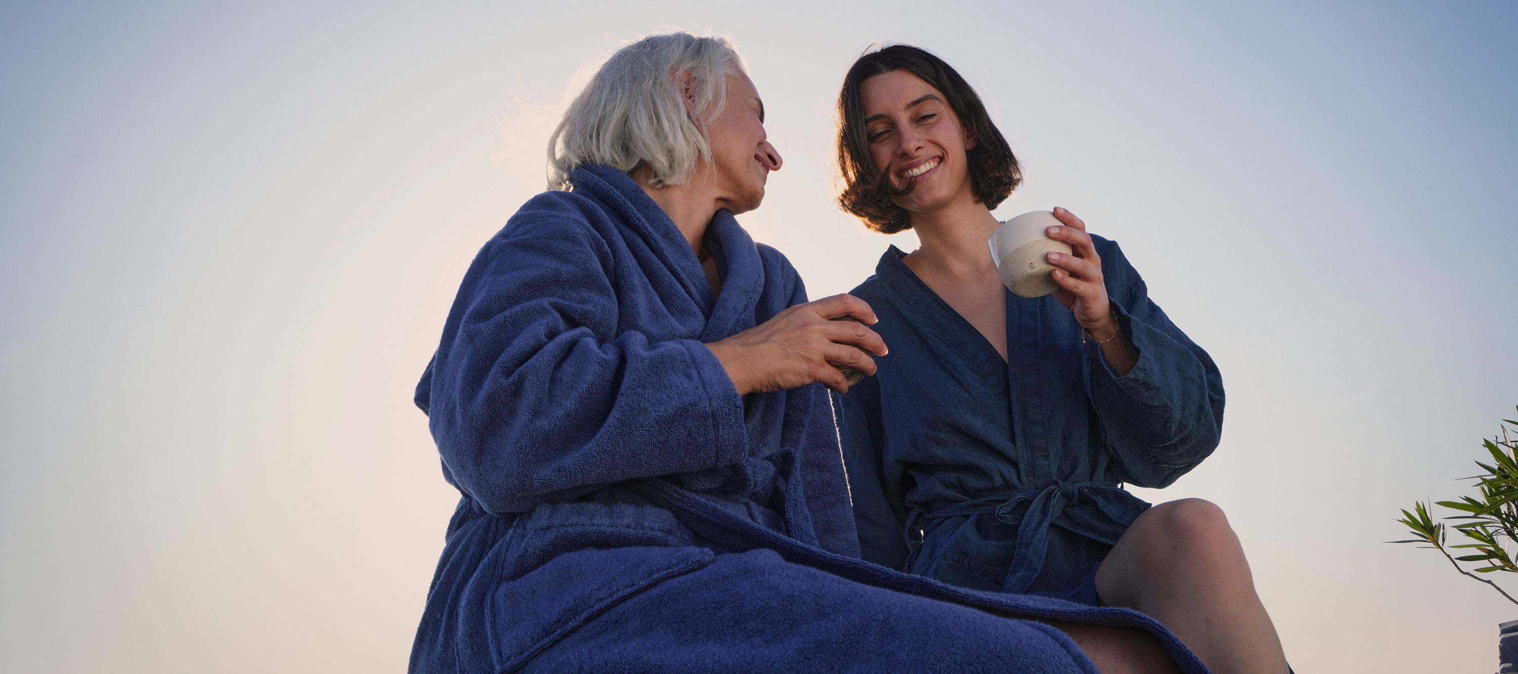 Comment choisir entre robe de chambre ou peignoir ?