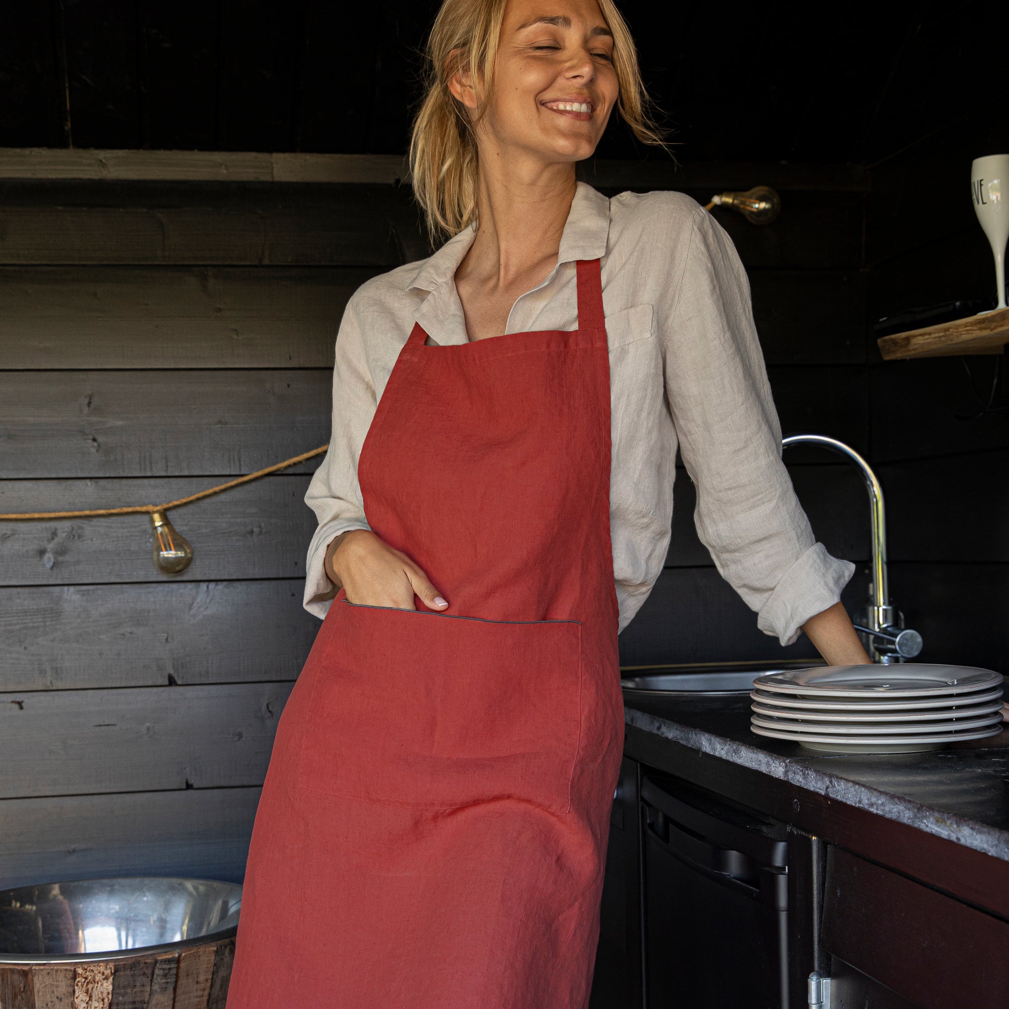 Tablier de cuisine Autour Du Lin – Blanc Cerise