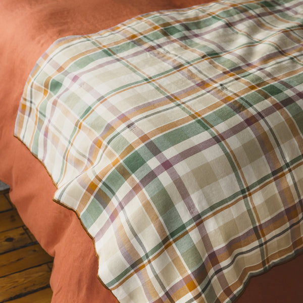 Plaid Passion madras
