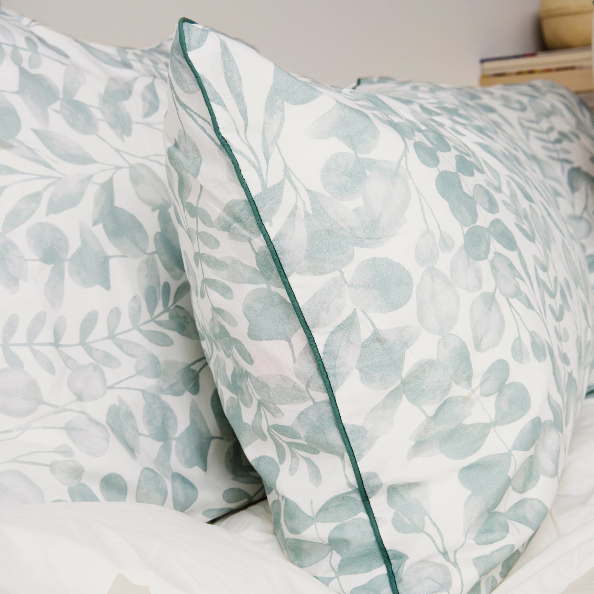 Celadon 