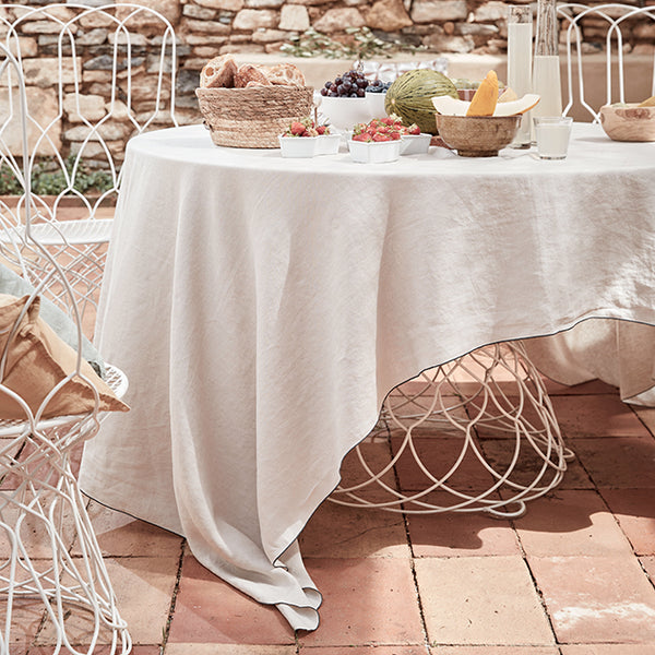 Nappe Autour Du Lin