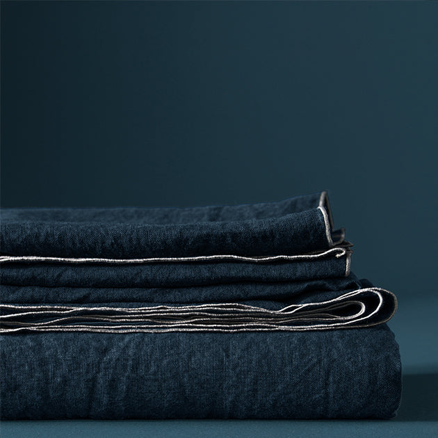 Bleu nuit - bourdon gris clair